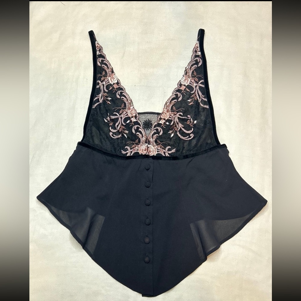 Flash Sale $189 *Excellent Condition* La Perla Si… - image 1